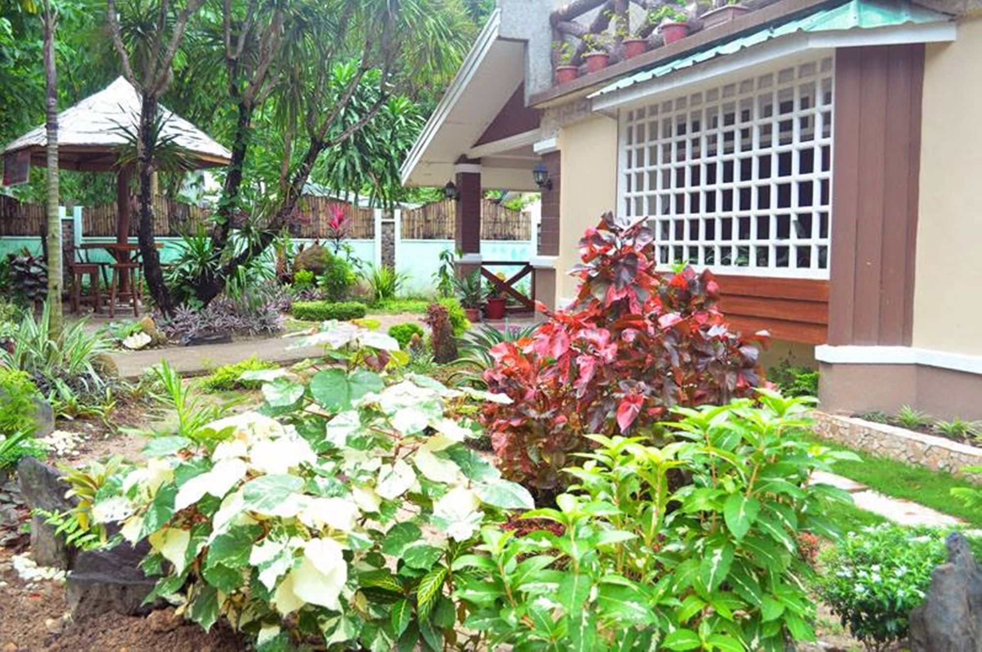 Peak House Garden Pension El Nido Exterior photo